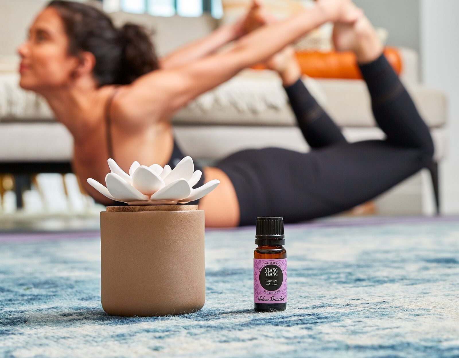 Best Essential Oils for Living Room Yoga – Edens Garden
