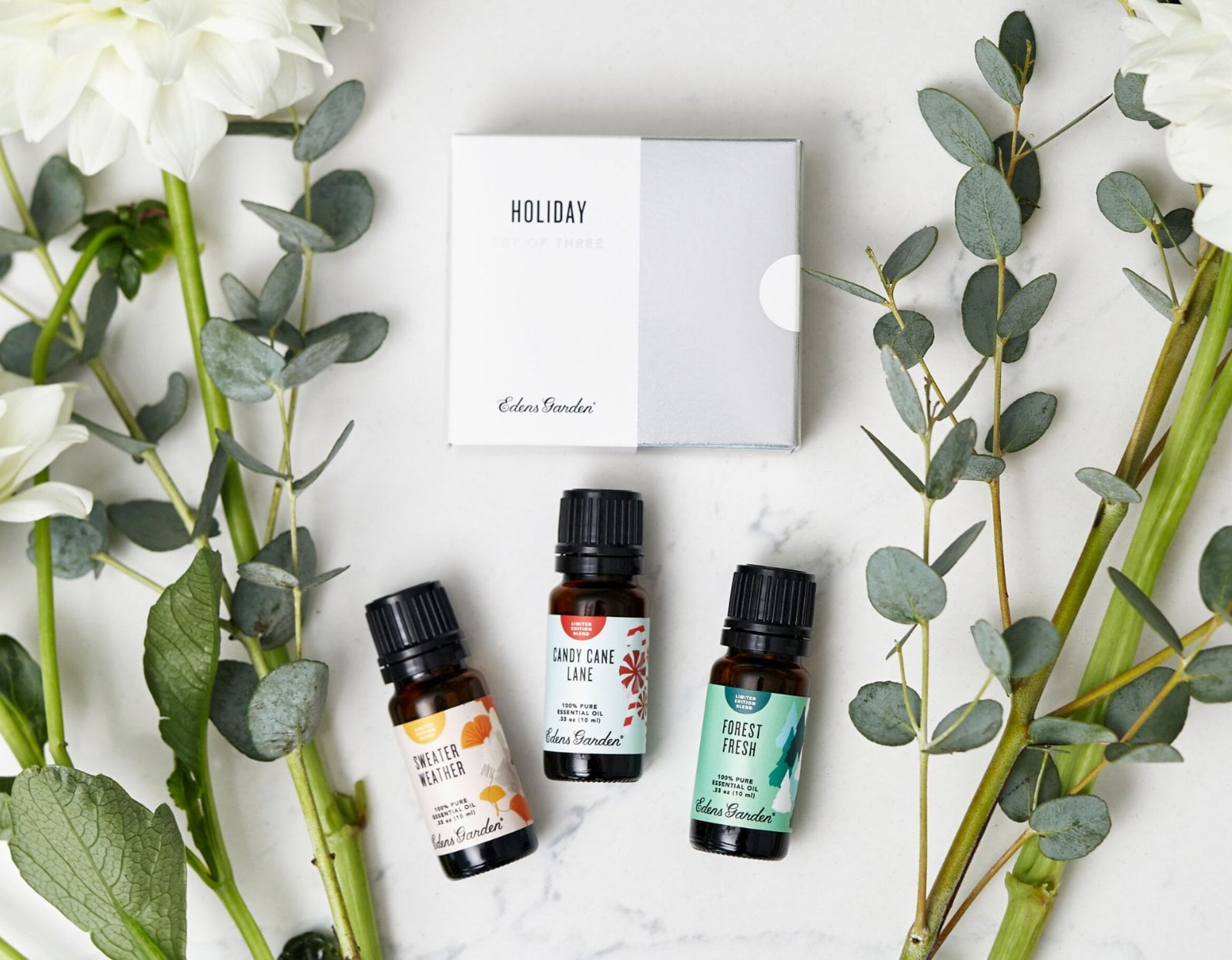 How to Use Our Holiday Essential Oil Blends