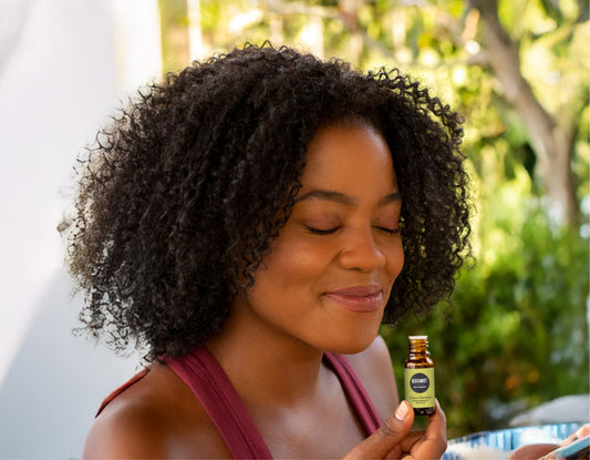 5 Best Essential Oil Recipes for Stress & Relaxation