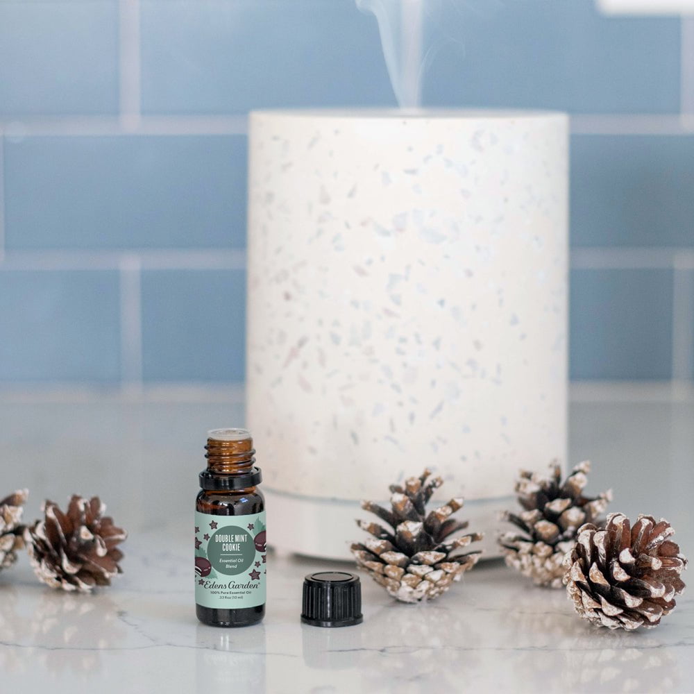 Holiday blends including 10 ml Double Mint Cookie by Edens Garden